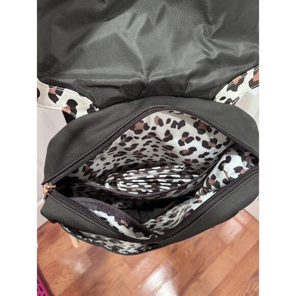 Petunia Pickle Bottom Meta Backpack Diaper Bag Moon Leopard - Picture 7 of 7